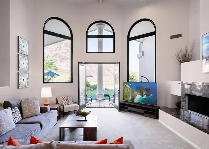 Luxury Mountain Estate-pool-spa-bbq+bar-fire Pit *