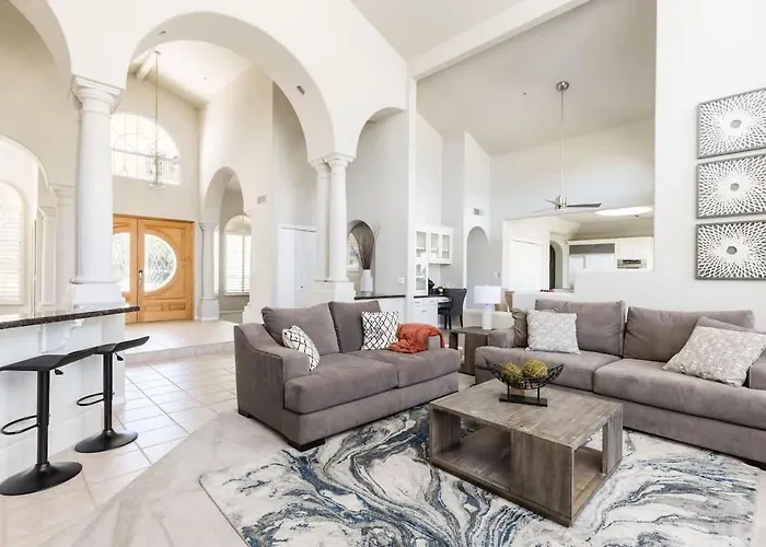 Luxury Mountain Estate-pool-spa-bbq+bar-fire Pit *