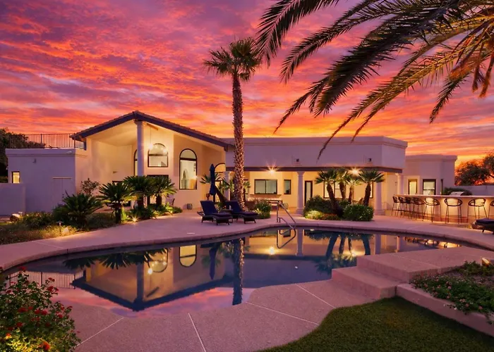 Luxury Mountain Estate-pool-spa-bbq+bar-fire Pit * Scottsdale